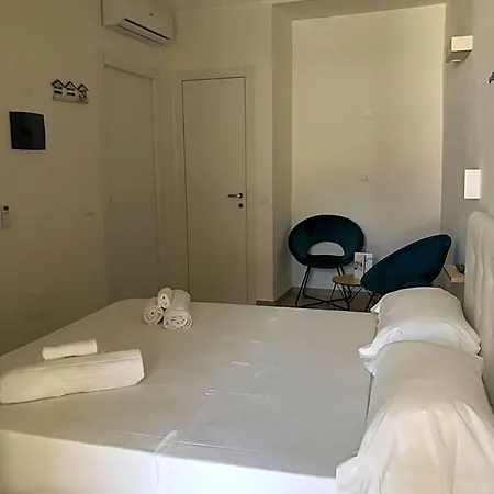 Portorosso Rooms-2